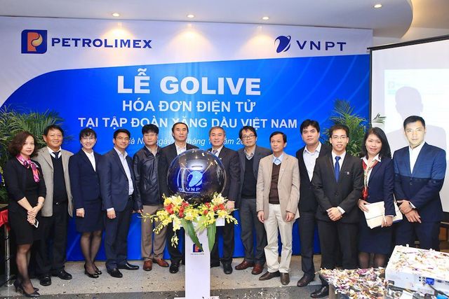 Tập đoàn Xăng dầu Việt Nam (Petrolimex) đã tổ chức Lễ Go-Live triển khai sử dụng hóa đơn điện tử thay cho hóa đơn giấy